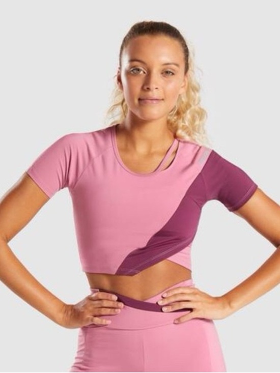 Gymshark Tops - Gymshark asymmetric crop top